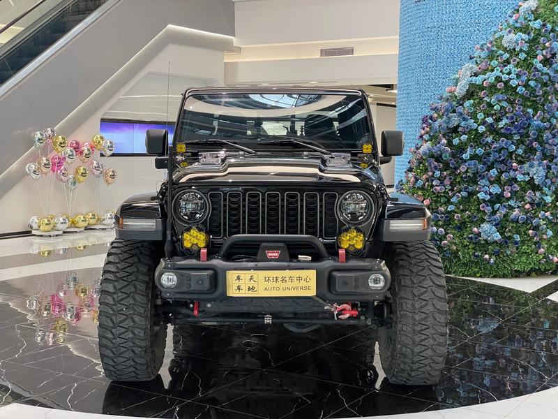 Jeep Gladiator - фото 1