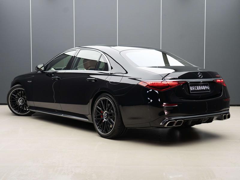 Mercedes-Benz S AMG PHEV - фото 2