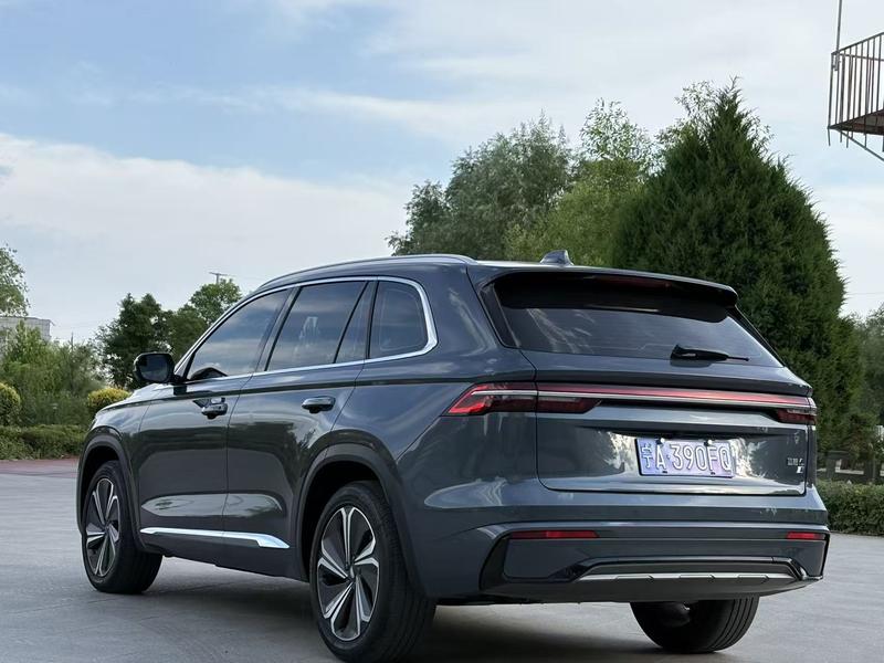 Geely Xingyue L - фото 3