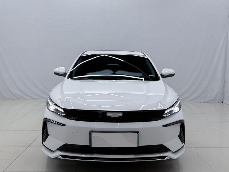Geely L HiP - фото 1
