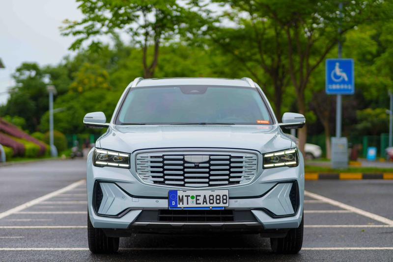 Geely Xingyue L - фото 1