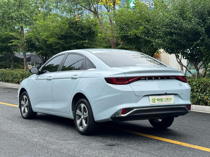 Geely L HiP - фото 4