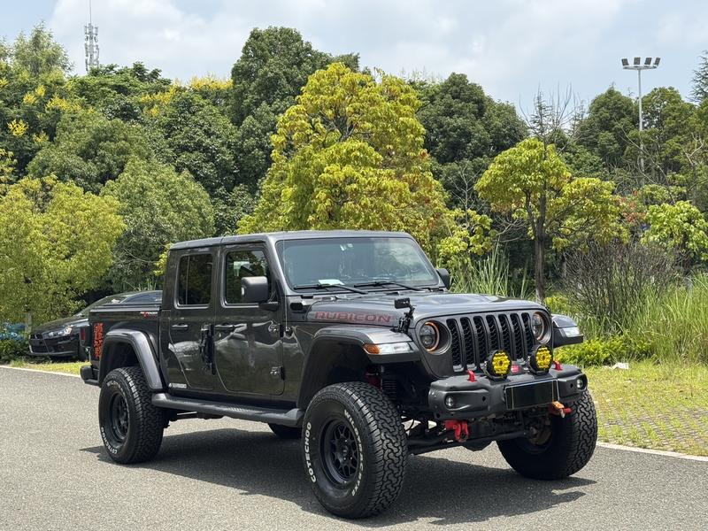 Jeep Gladiator - фото 2