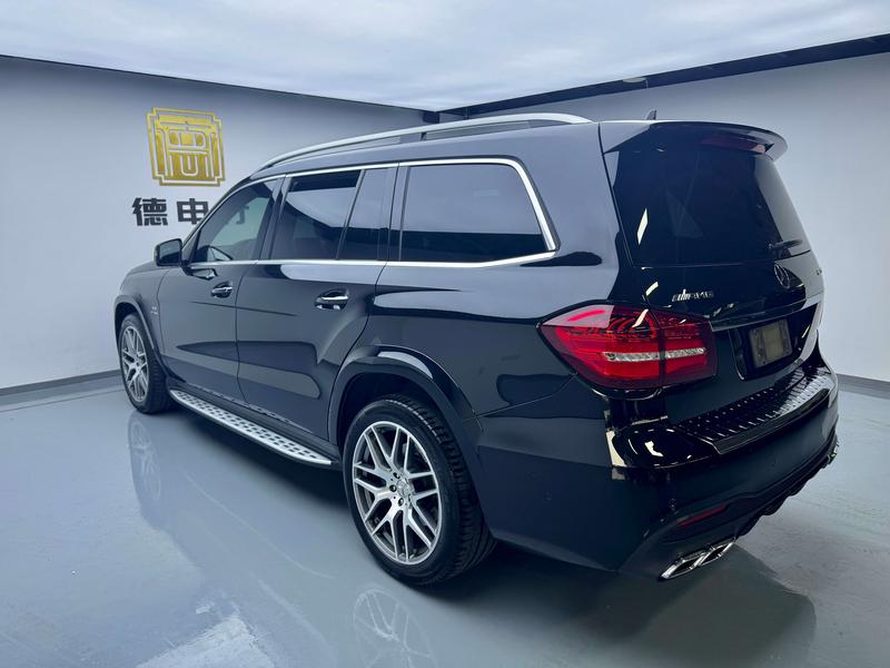 Mercedes-Benz GLS AMG - фото 3