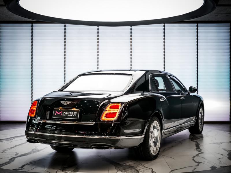 Bentley Mulsanne - фото 3