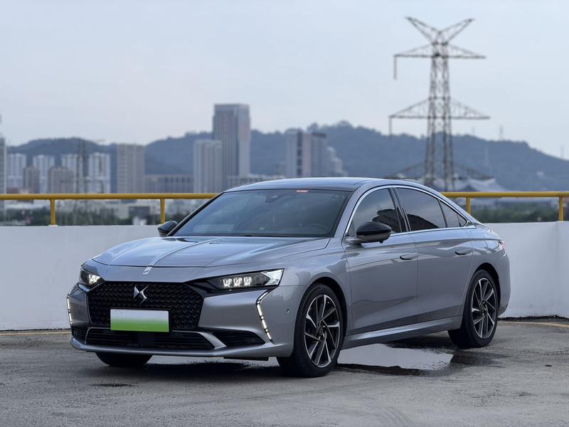 DS 9 PHEV - фото 0