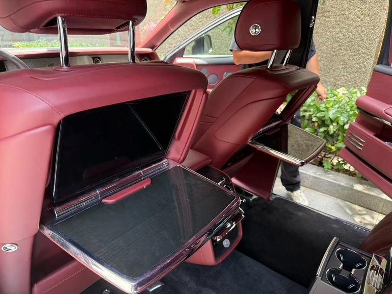 Rolls-Royce Phantom - фото 4