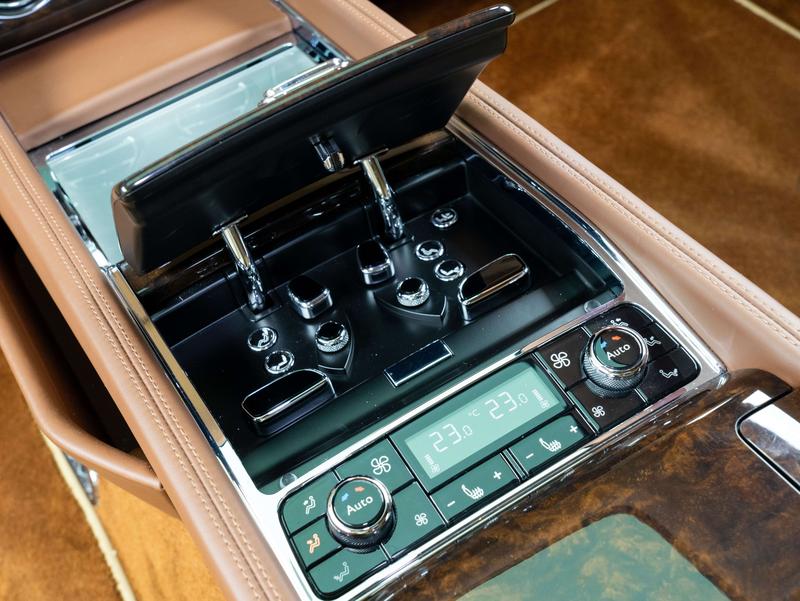 Bentley Mulsanne - фото 4