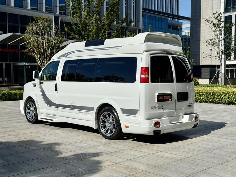 GMC SAVANA - фото 3