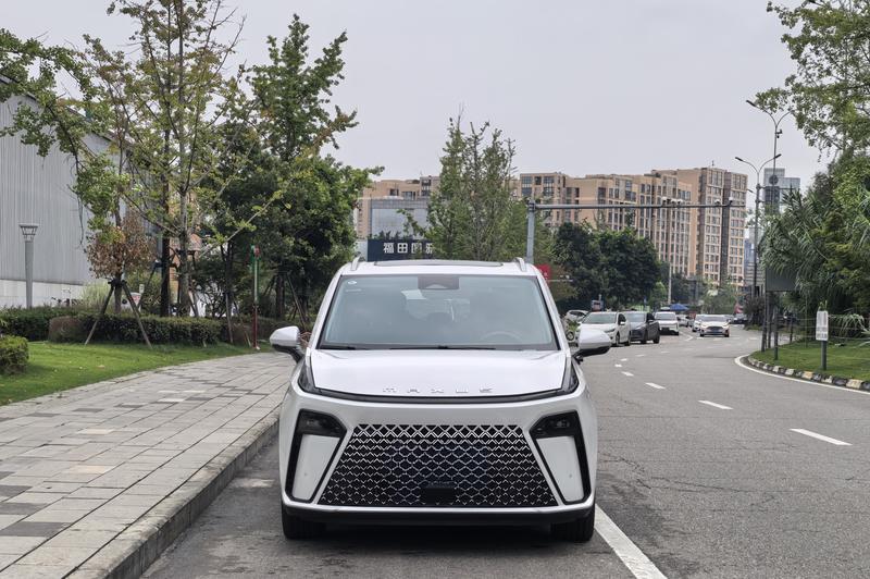Maxus G70 - фото 1