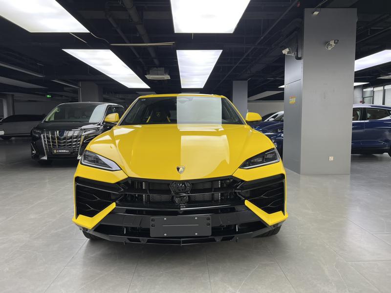 Lamborghini Urus SE - фото 1