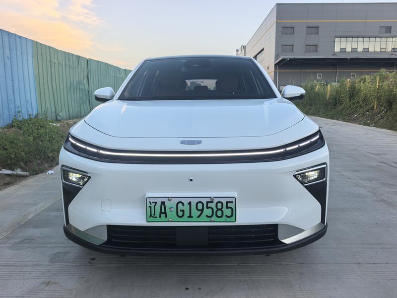 Geely REV - фото 1