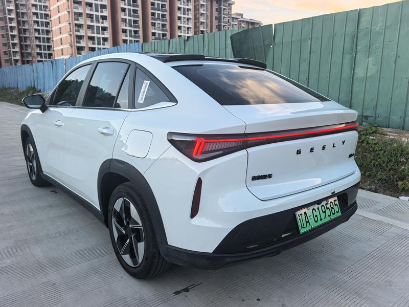 Geely REV - фото 4