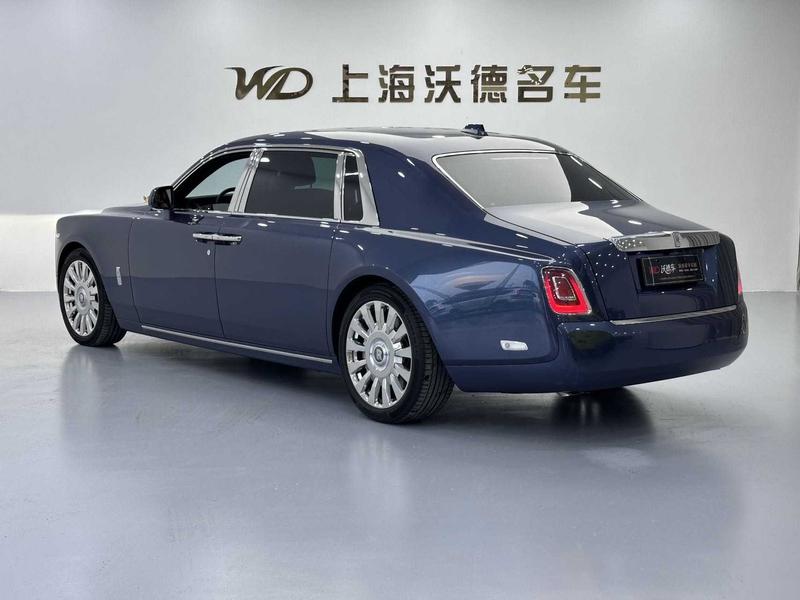 Rolls-Royce Phantom - фото 4