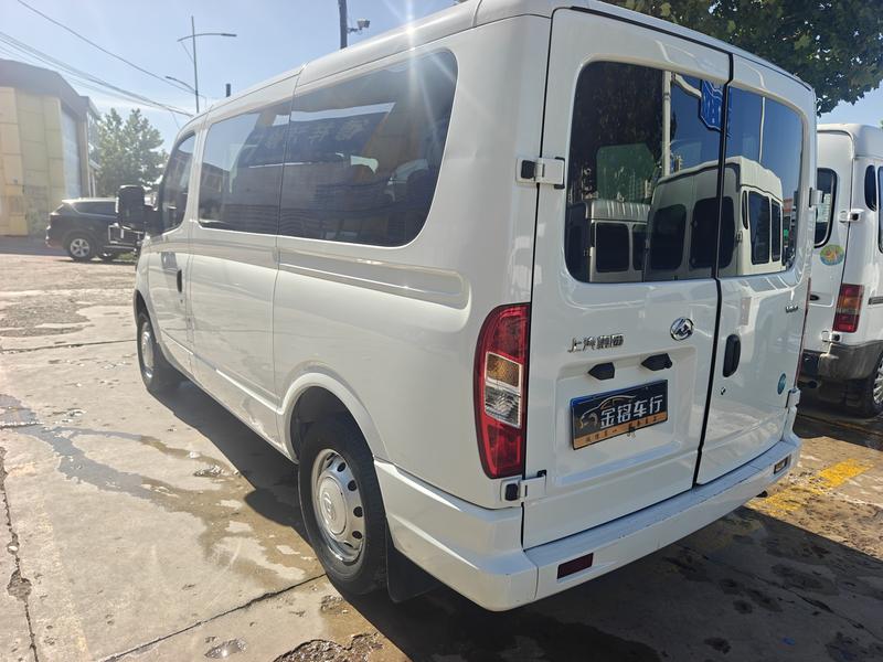 Maxus V80 - фото 2