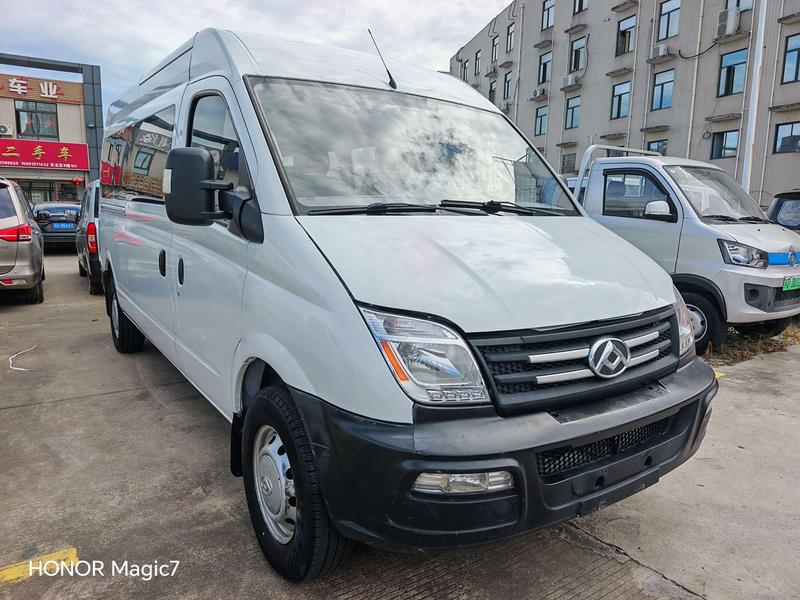 Maxus V80 - фото 2