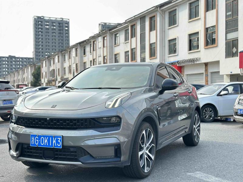 Lynk & Co 05 - фото 0