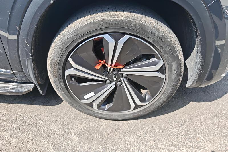 Geely Xingyue L - фото 4