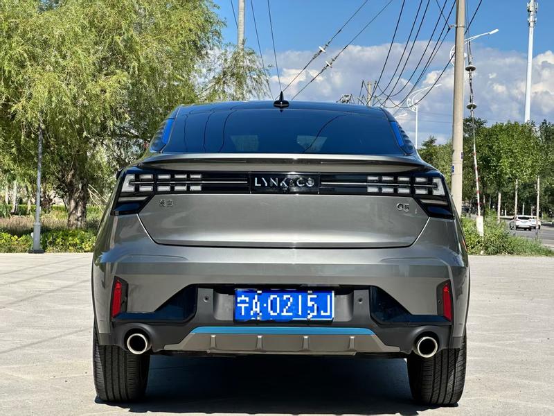 Lynk & Co 05 - фото 4