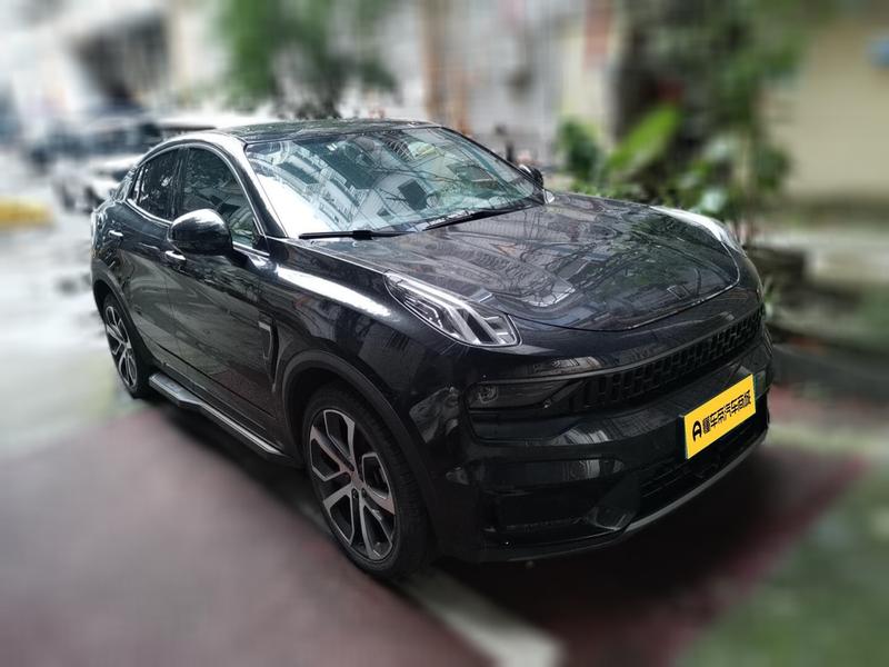 Lynk & Co 05 - фото 2