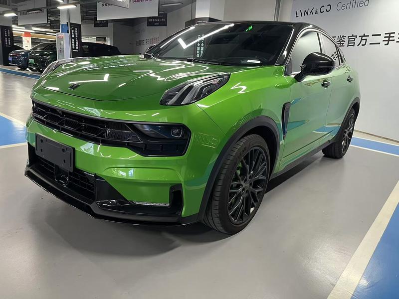 Lynk & Co 05 - фото 0