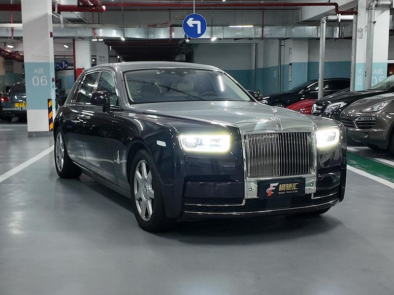 Rolls-Royce Phantom - фото 2