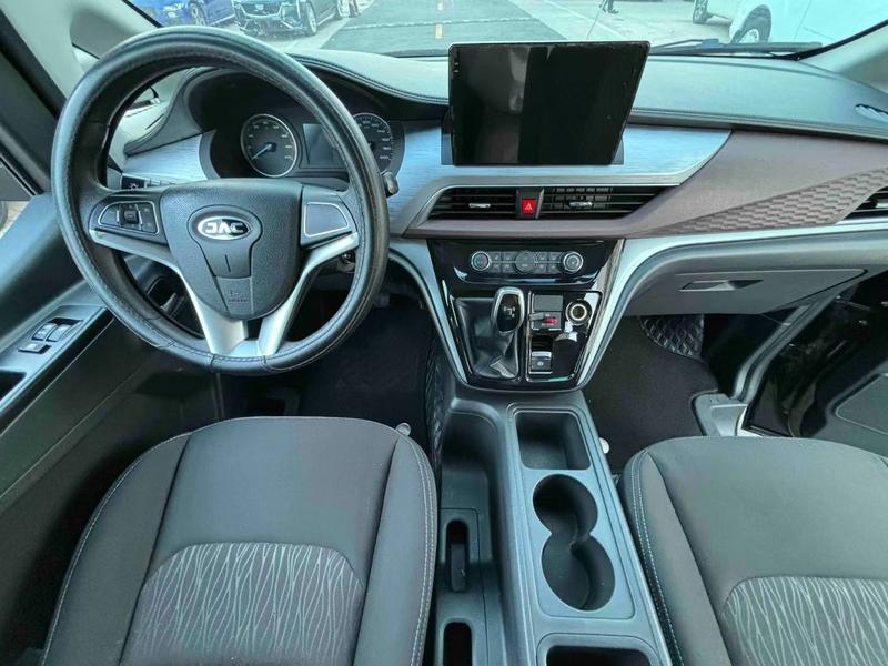 JAC Refine M3 - фото 4