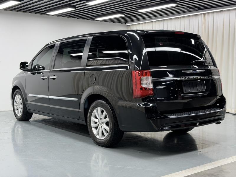 Chrysler Grand Voyager (Import) - фото 3