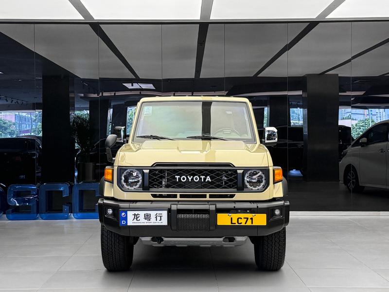 Toyota 70 - фото 1