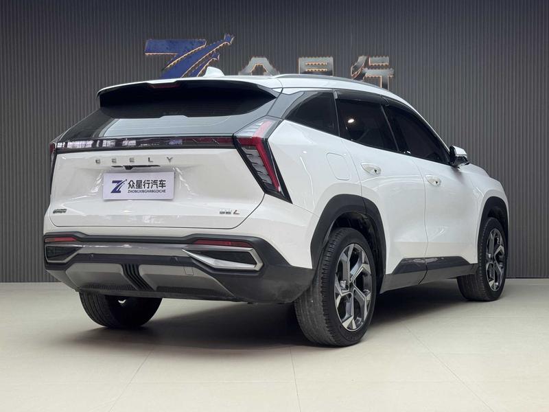 Geely Boyue L - фото 3