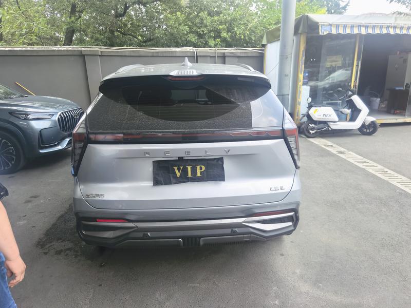 Geely Boyue L - фото 4