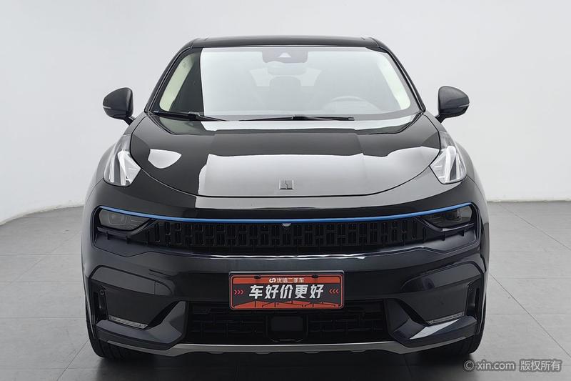 Lynk & Co 05 - фото 1