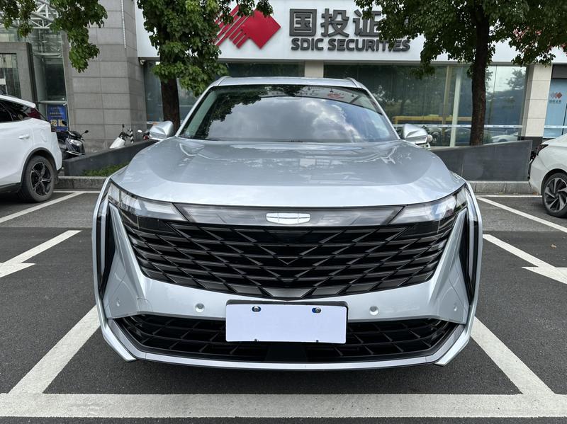 Geely Boyue L - фото 1