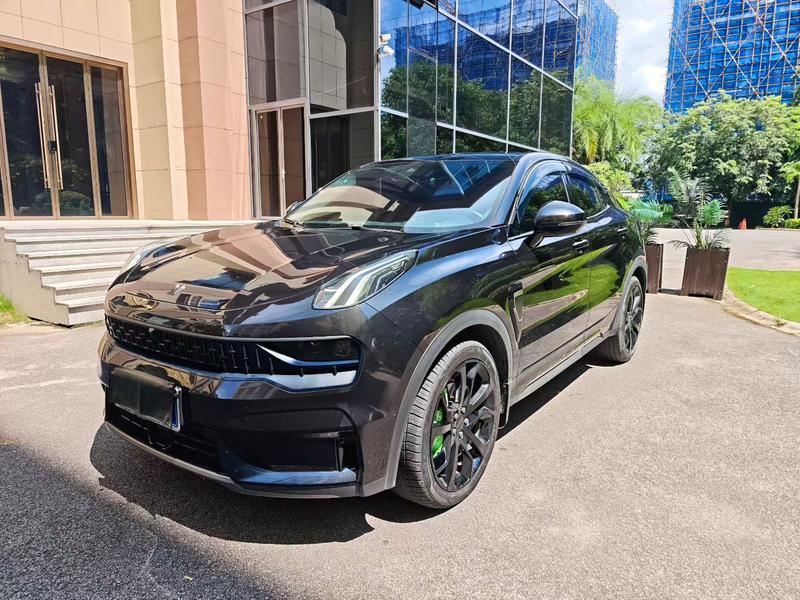 Lynk & Co 05 - фото 0