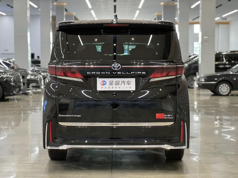 Toyota Vellfire - фото 4