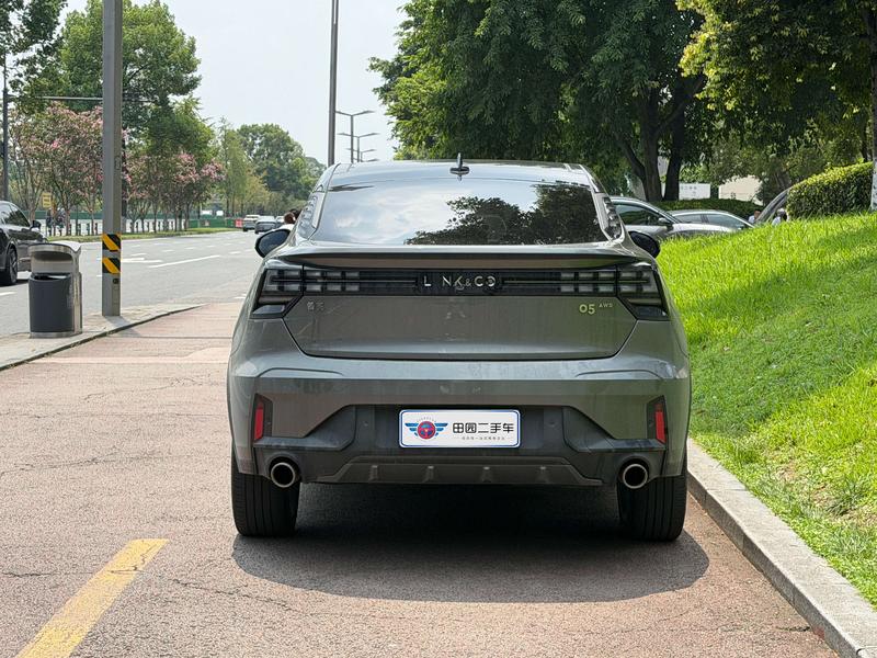 Lynk & Co 05 - фото 4