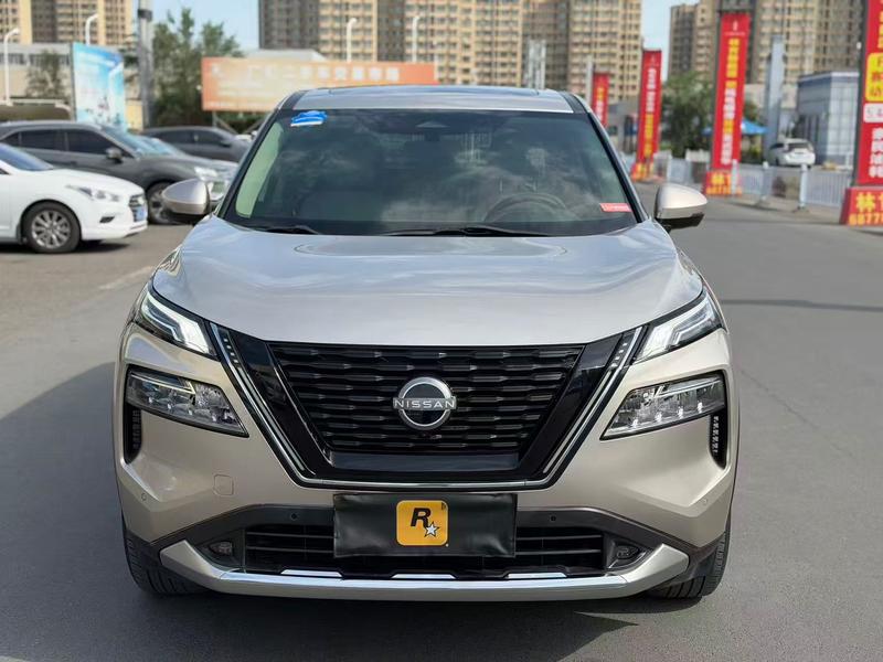 Nissan X-Trail - фото 1