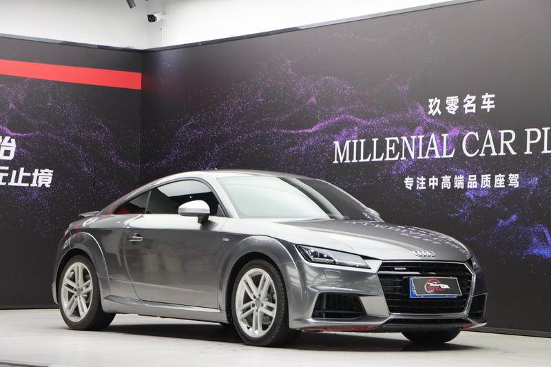 Audi TT - фото 2