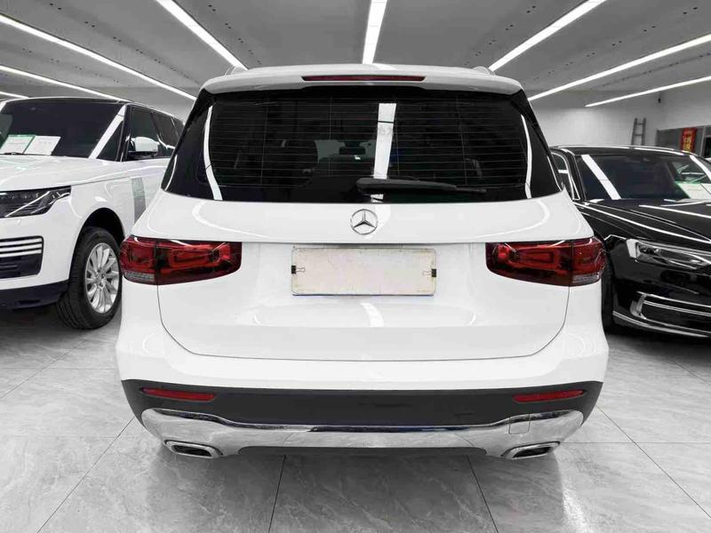 Mercedes-Benz GLB - фото 4
