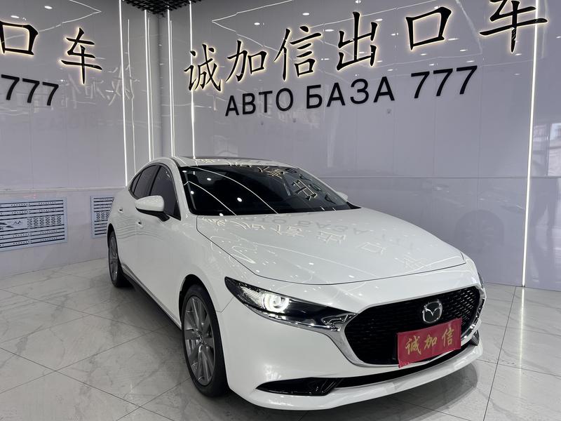 Mazda Mazda3 - фото 2