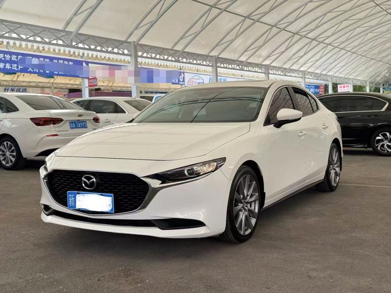 Mazda Mazda3 - фото 0