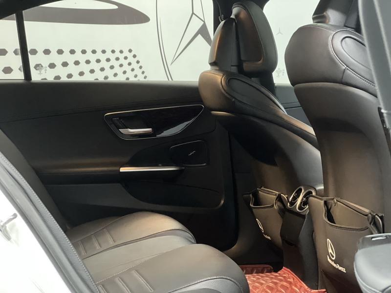 Mercedes-Benz C-Class - фото 4