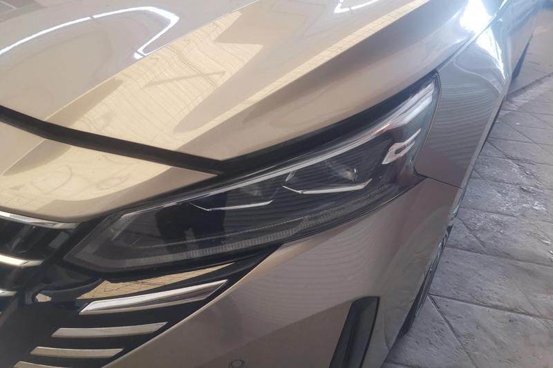 Nissan Teana - фото 4