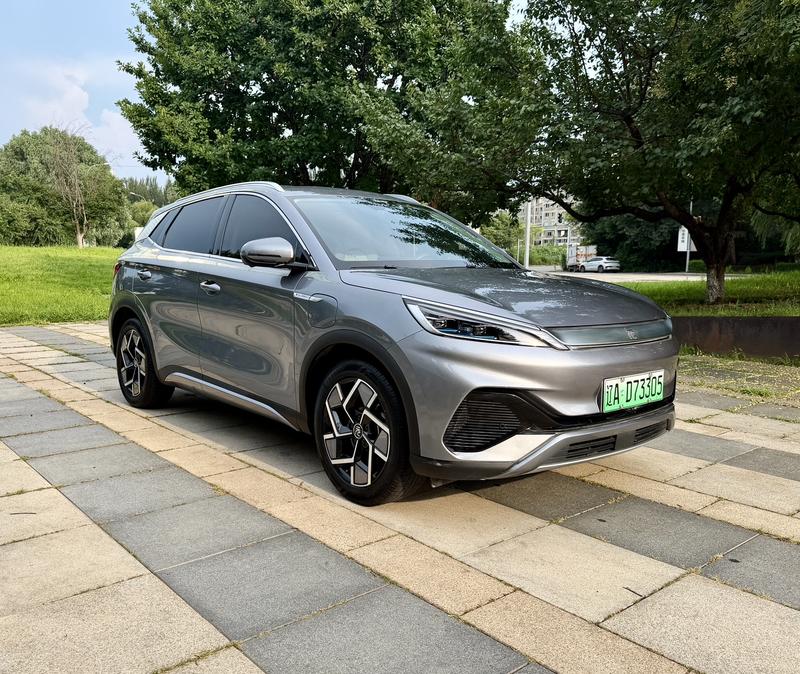 BYD Atto 3 - фото 2