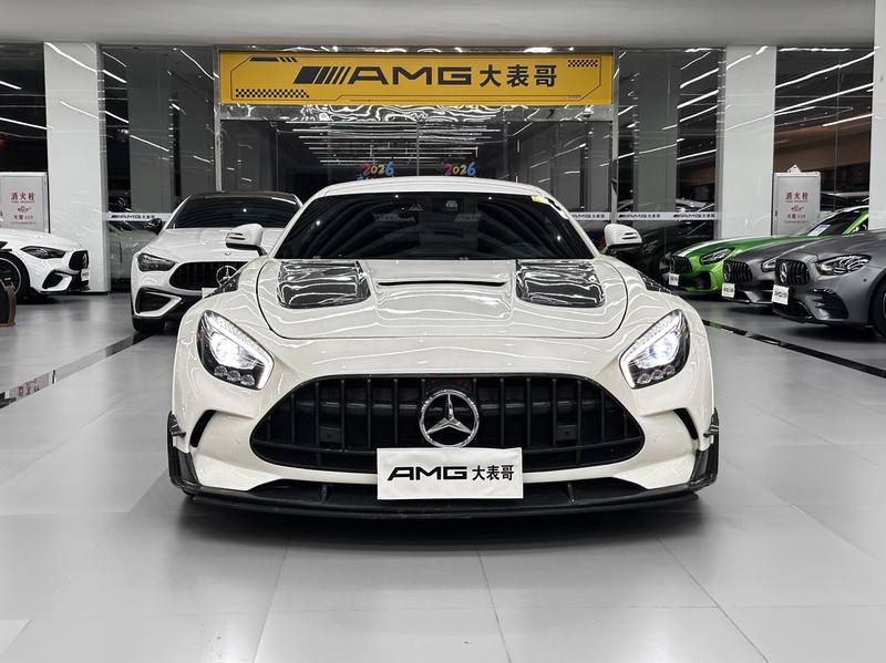 Mercedes-Benz AMG GT - фото 1