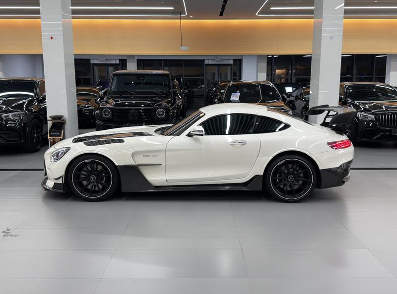 Mercedes-Benz AMG GT - фото 2