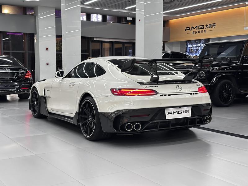Mercedes-Benz AMG GT - фото 3