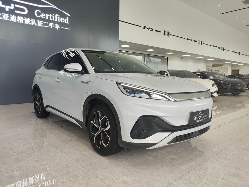 BYD Atto 3 - фото 2
