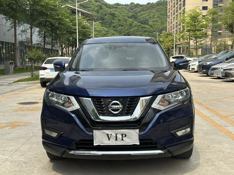 Nissan X-Trail - фото 1