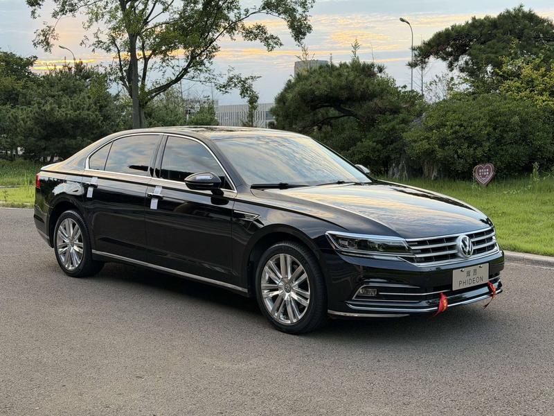 Volkswagen Phideon - фото 2